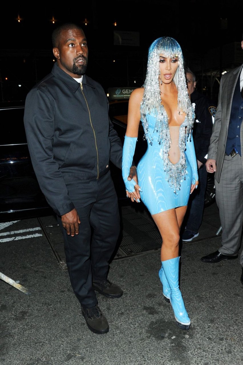 Kim Kardashian West Sexy (12 New Photos)