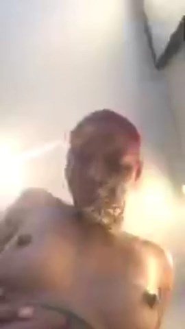 Slick Woods Nude (7 Pics + Video)