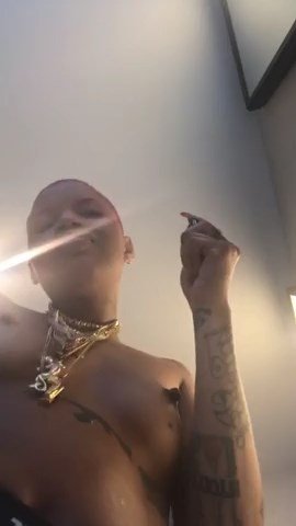 Slick Woods Nude (7 Pics + Video)