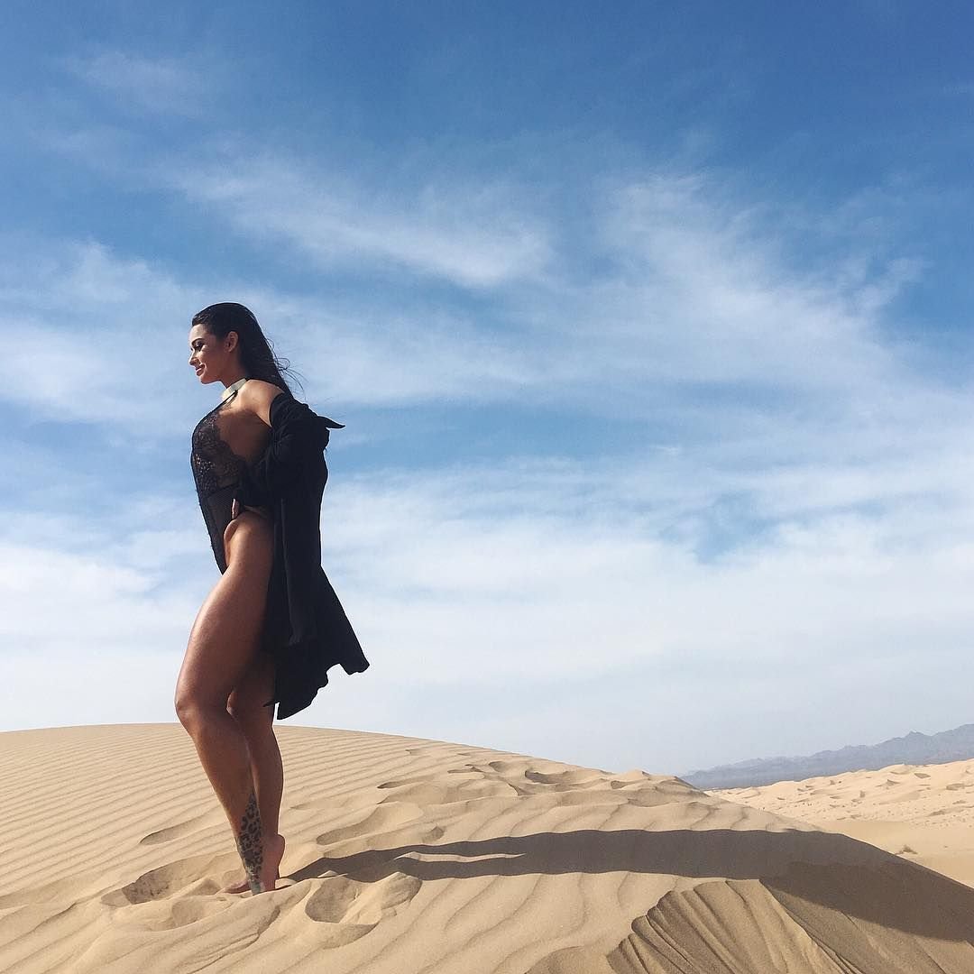 Stephanie Rao Nude & Sexy (160 Photos) .