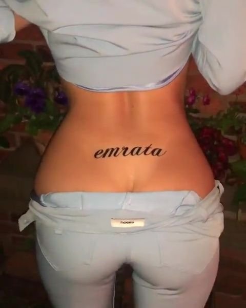 Emily Ratajkowski Sexy (15 Photos + GIFs &amp; Video)
