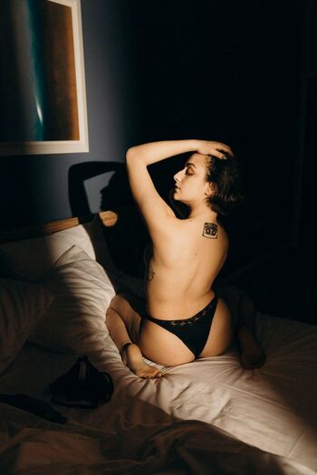 Francesca Milano / francescamilanouk Nude Leaks Photo 13