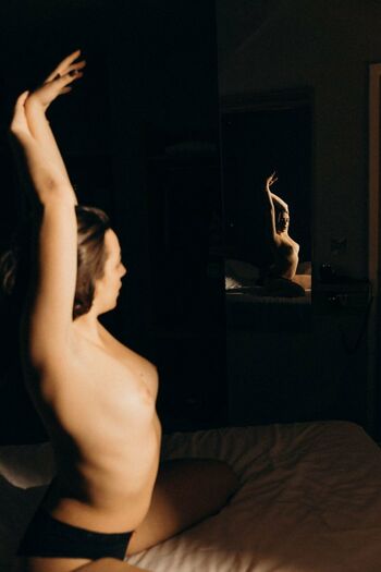 Francesca Milano / francescamilanouk Nude Leaks Photo 16
