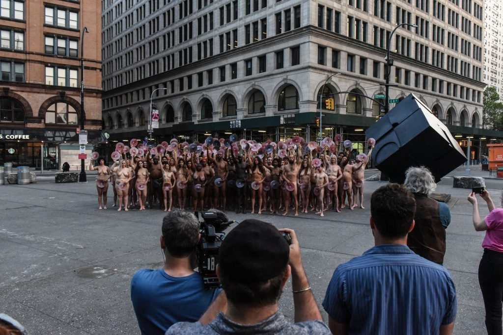 Group Nude Shoots In New York City (8 Photos + Video)