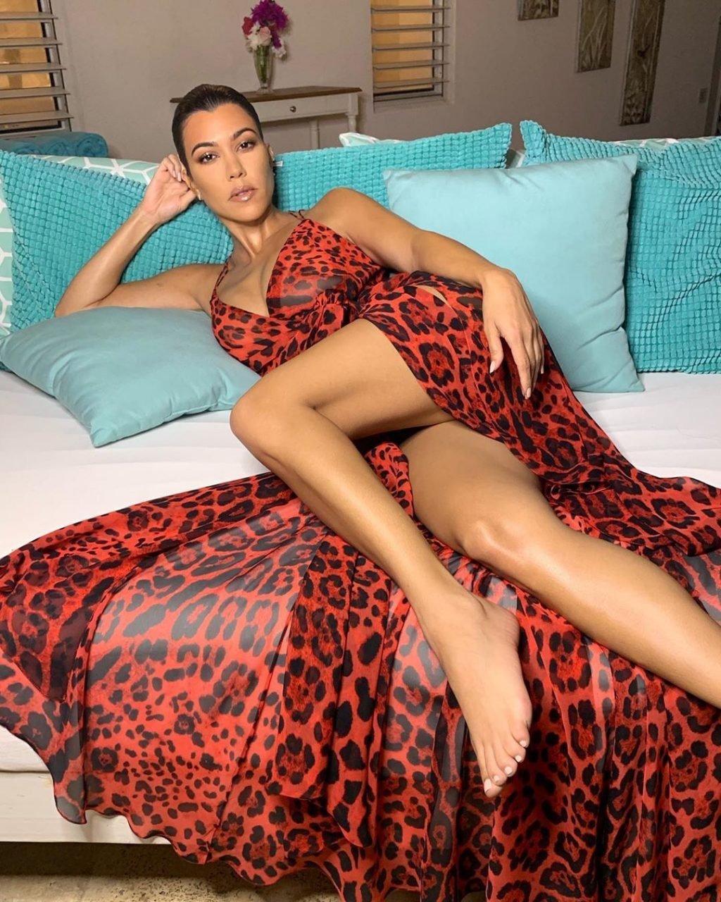 Kourtney Kardashian Sexy (19 Hot Photos)