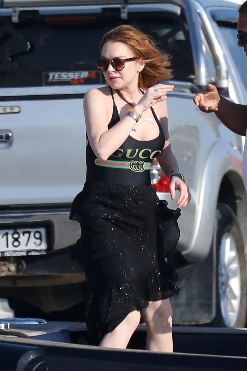 Lindsay Lohan Hot (22 Photos)