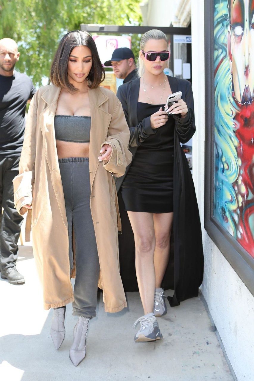 Kim Kardashian Sexy (39 Photos)