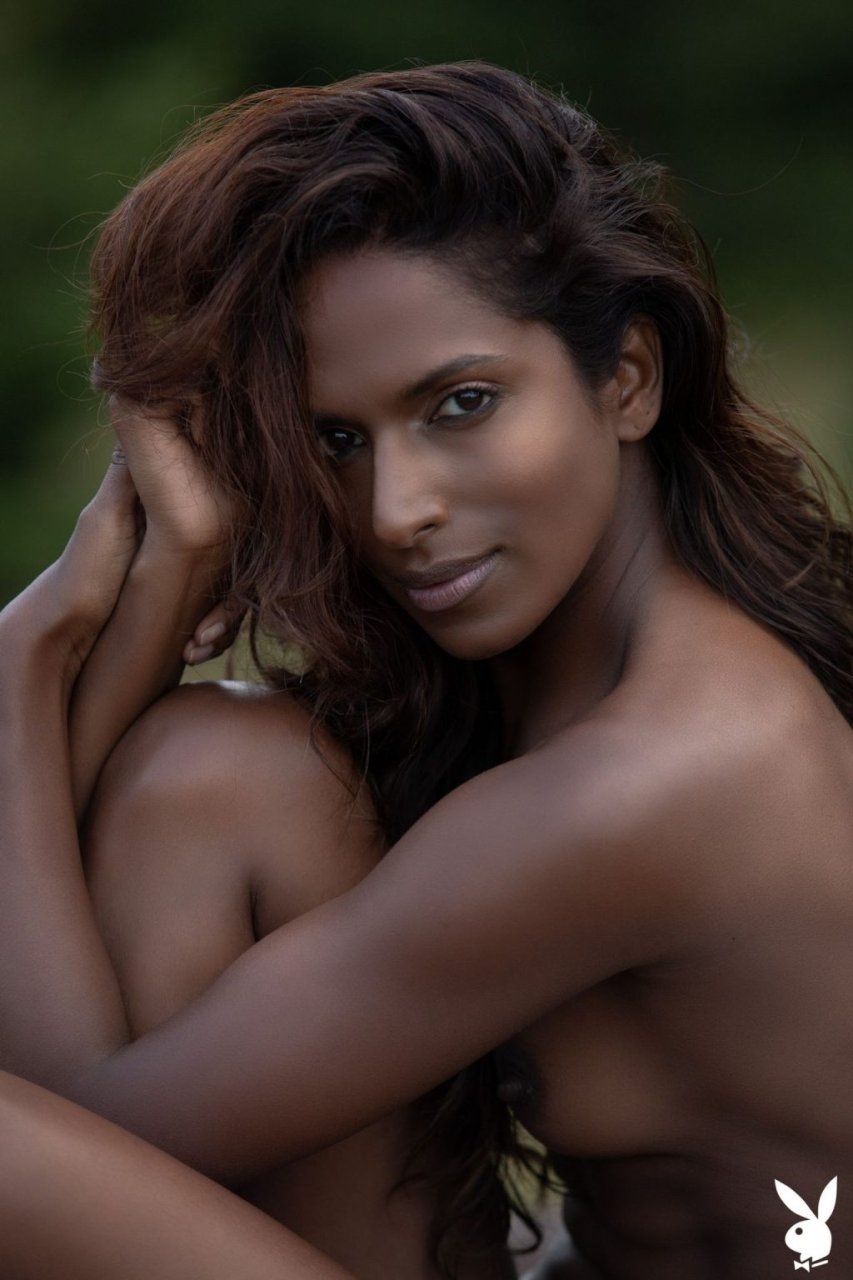 853px x 1280px - Nirmala Fernandes Nude (35 Photos + GIFs & Video) | #TheFappening