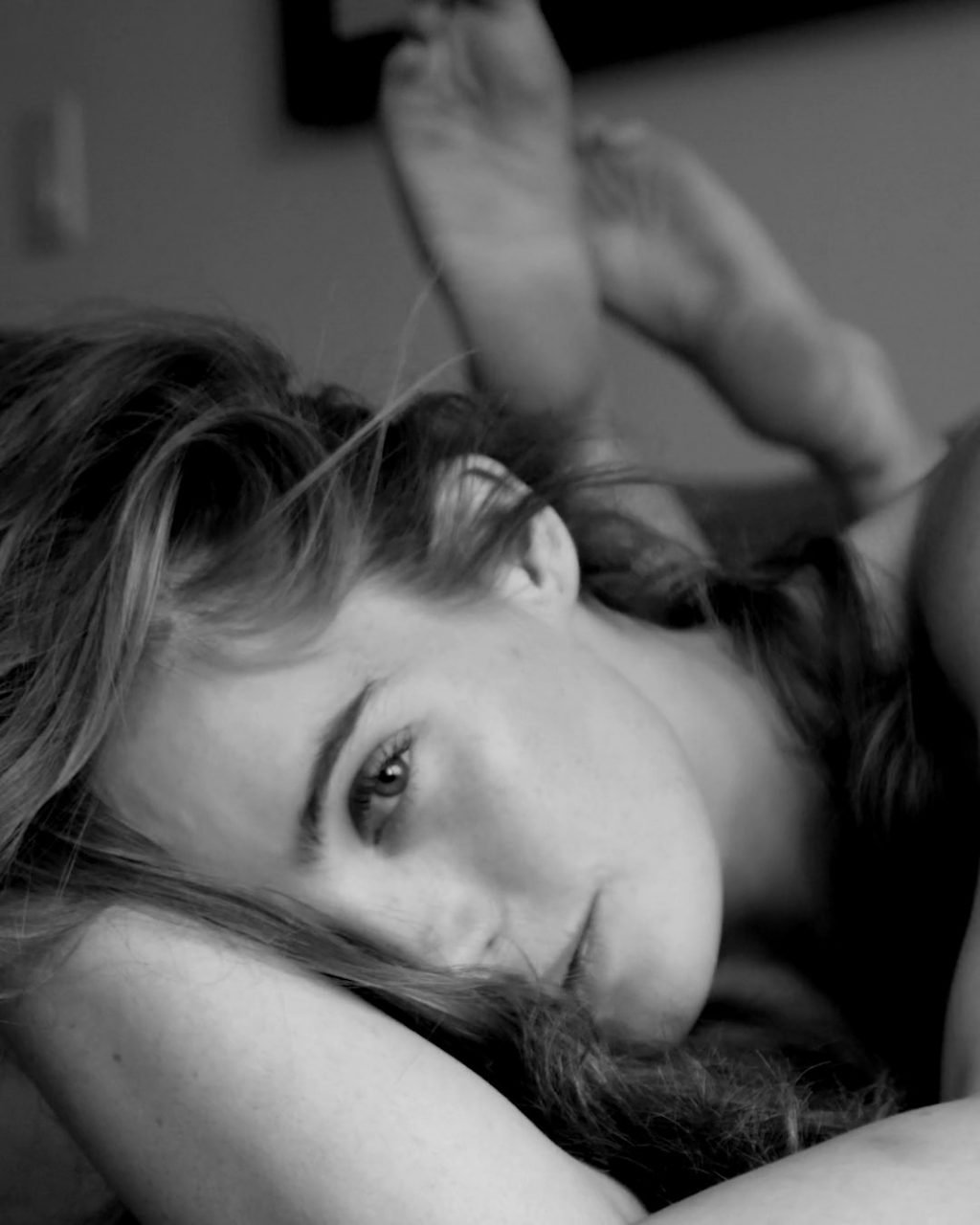 Alexina Graham Nude &amp; Sexy (35 Pics + Video)