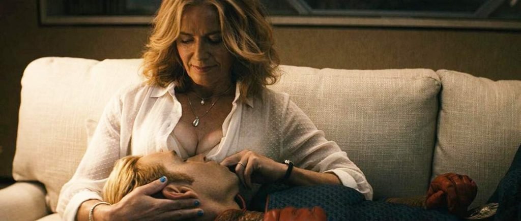 Elisabeth Shue Sexy – The Boys (4 Pics + GIF &amp; Video)