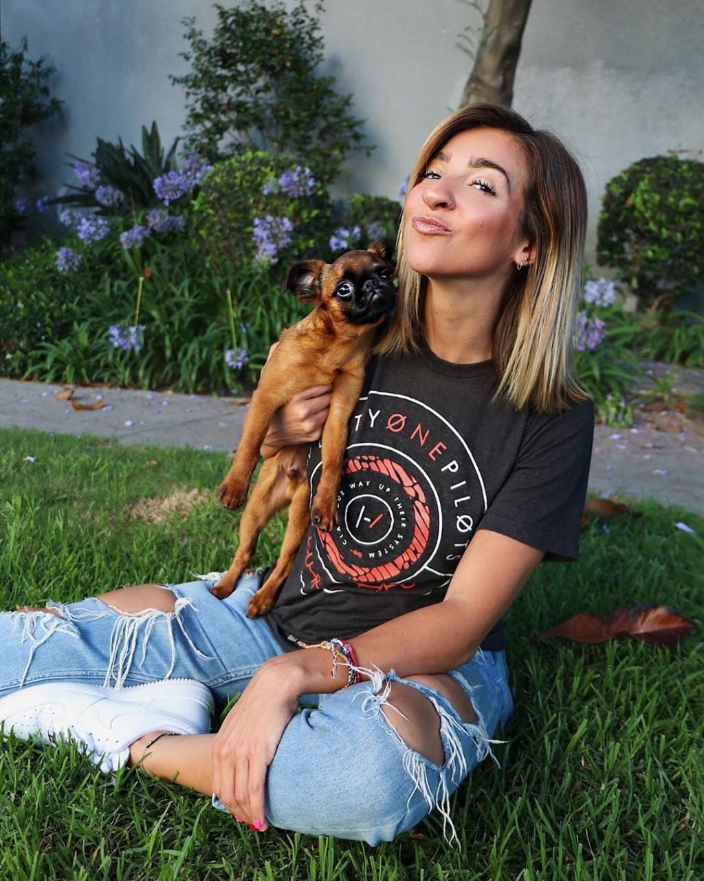 Gabbie Hanna Nude &amp; Sexy (184 Photos)