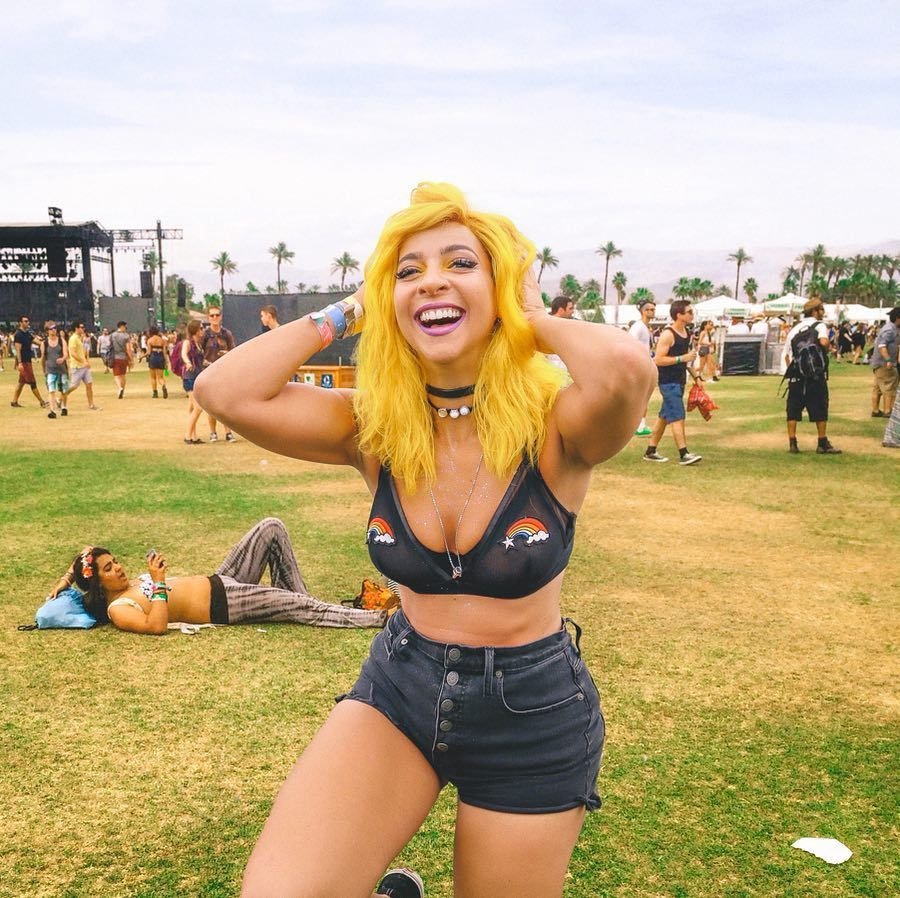 Gabbie Hanna Nude &amp; Sexy (184 Photos)