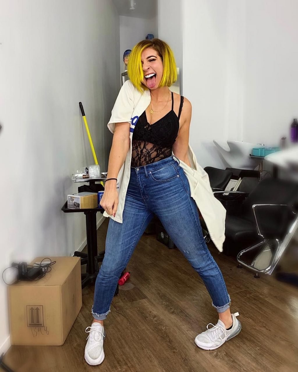 Gabbie Hanna Nude &amp; Sexy (184 Photos)