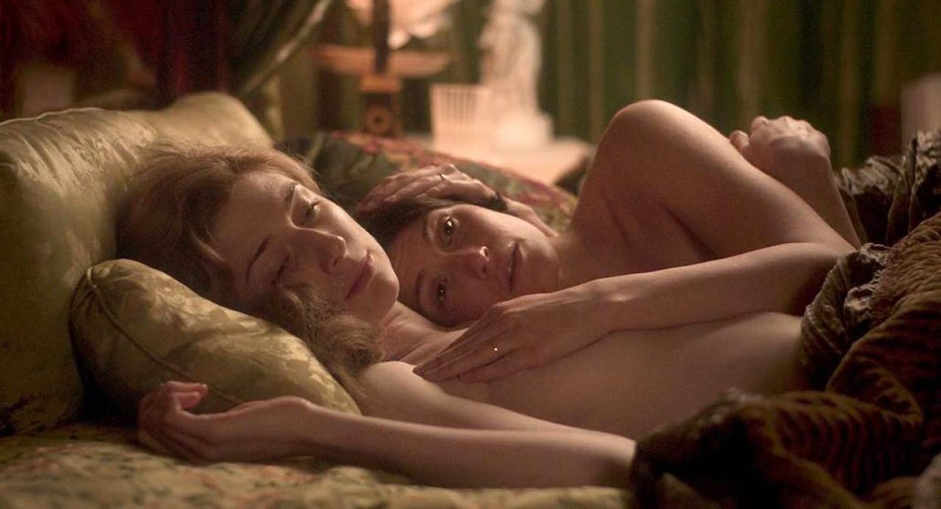 Two hotties Elizabeth Debicki and Gemma Arterton nude/sexy lesbian scenes f...