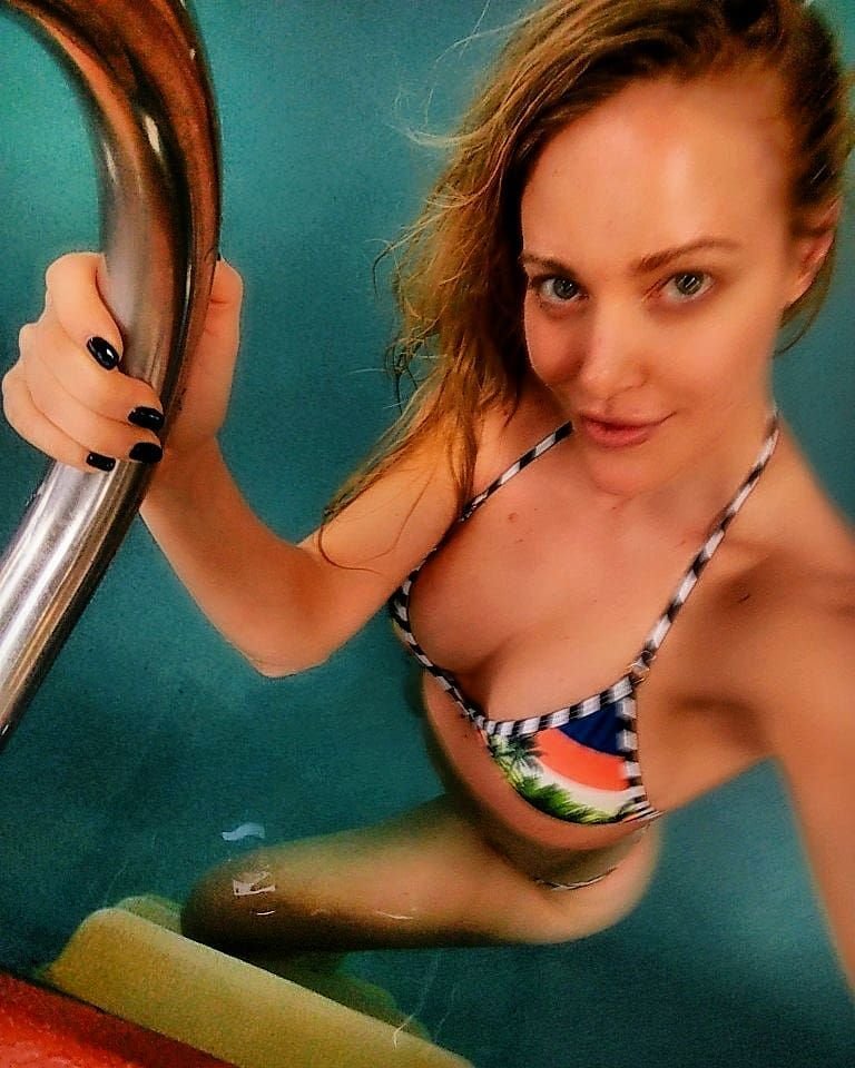 Kate Quigley Nude &amp; Sexy (85 Photos)