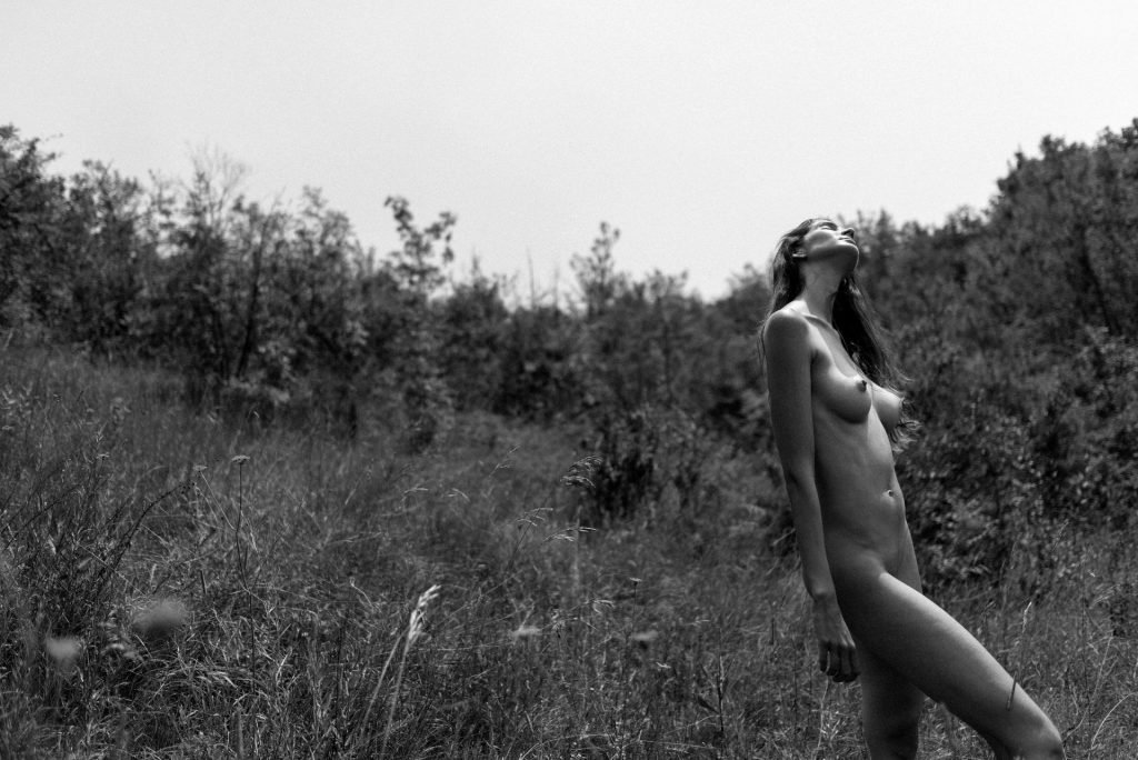 Lina Lorenza Nude (9 Photos)