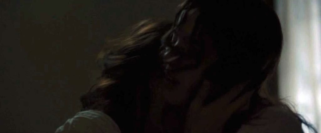 Margaret Qualley, Rebecca Dayan Sexy Lesbian Kiss – Novitiate (15 Pics + GIF &amp; Video)