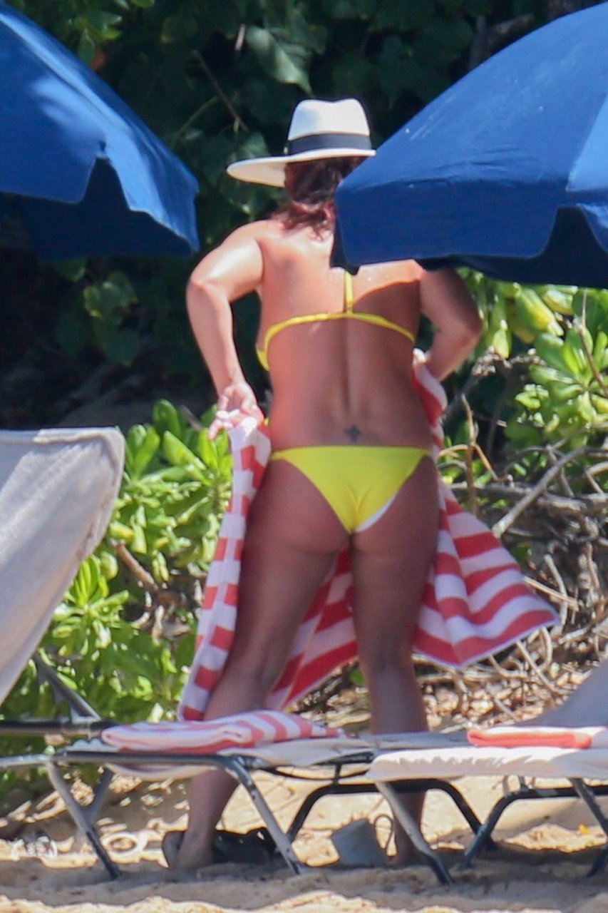 Britney Spears Sexy (48 Photos)