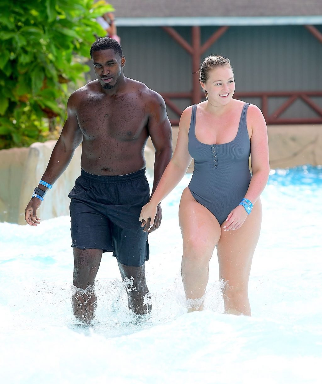 Iskra Lawrence Sexy (37 New Photos)