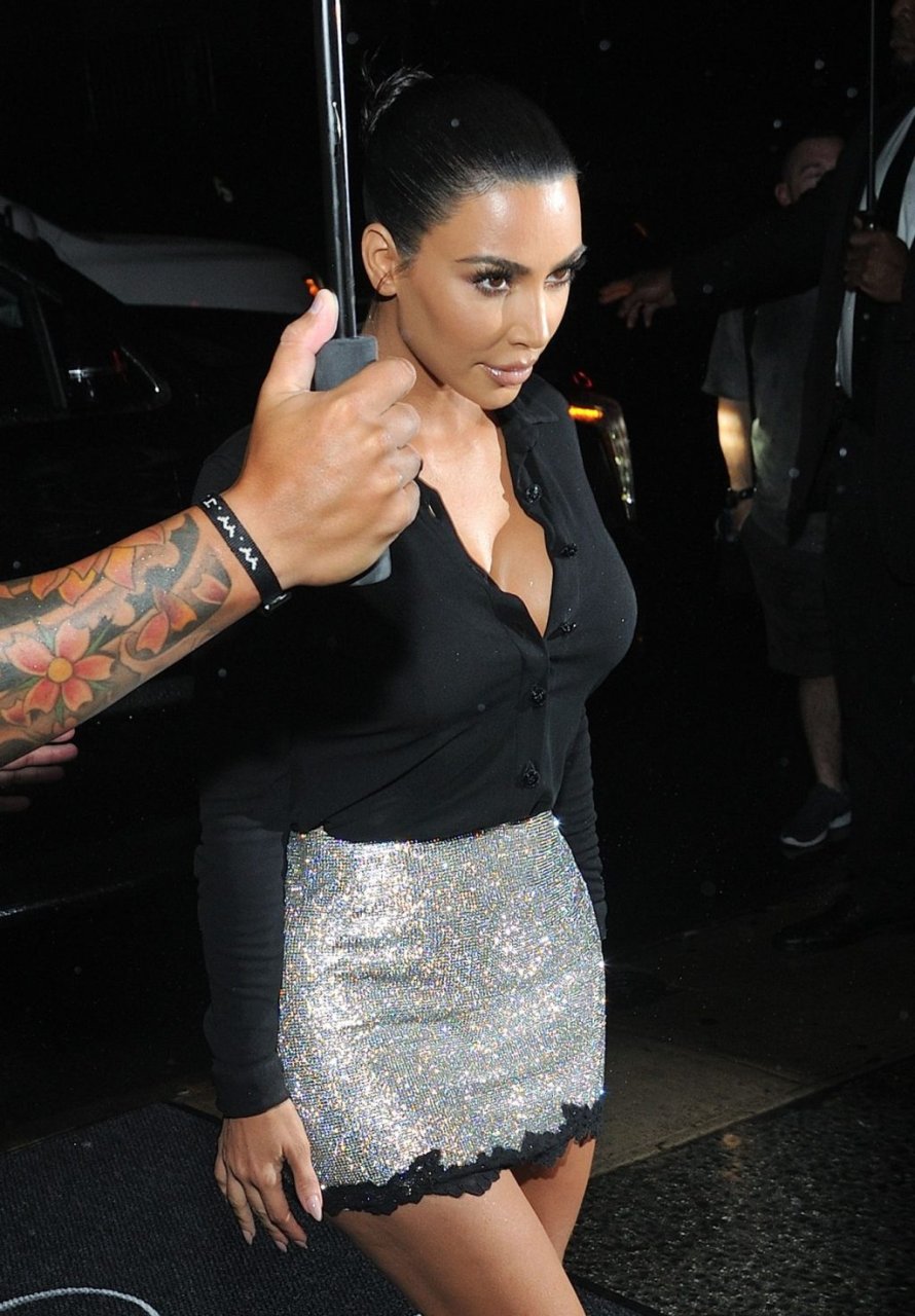 Kim Kardashian Sexy (53 Photos)