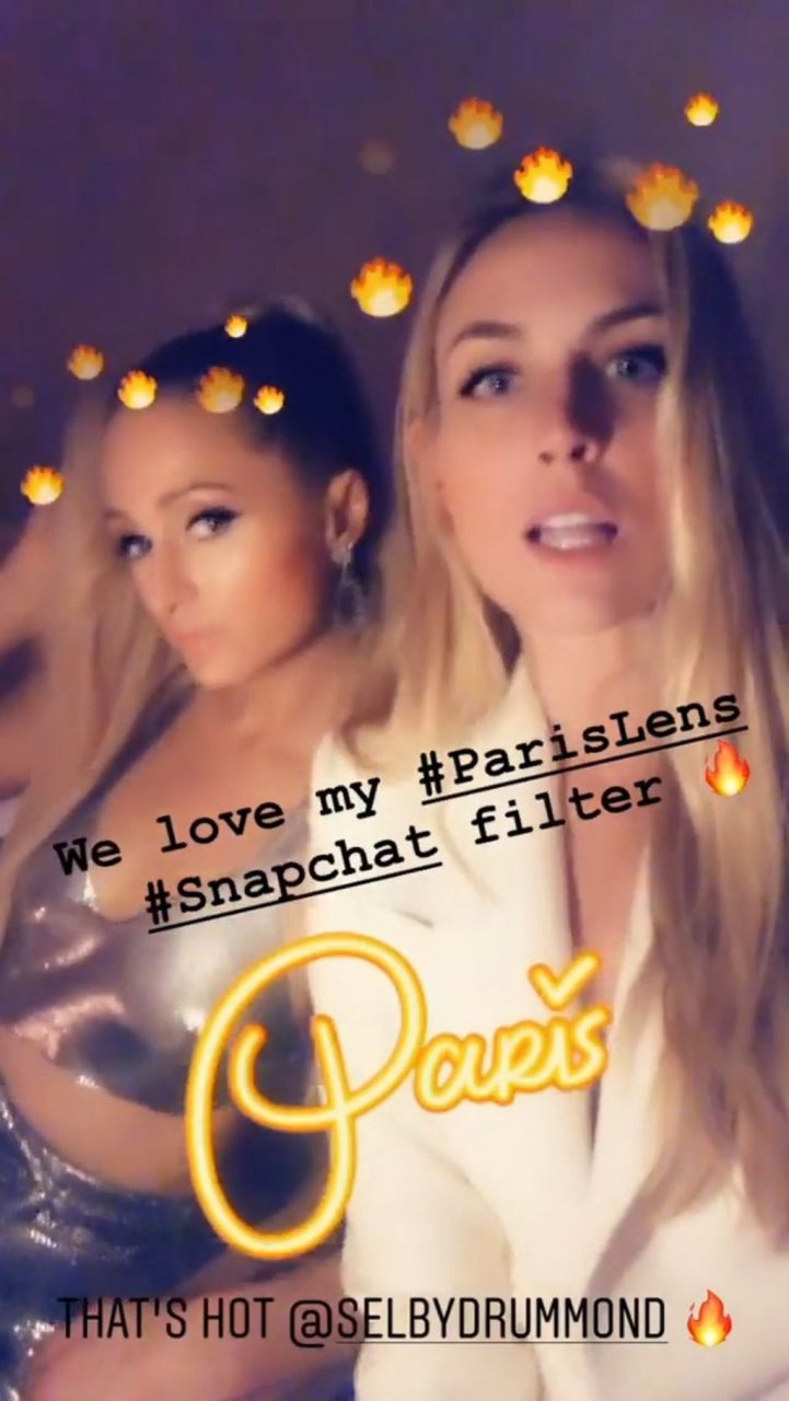 Paris Hilton Sexy (25 Photos + Video)