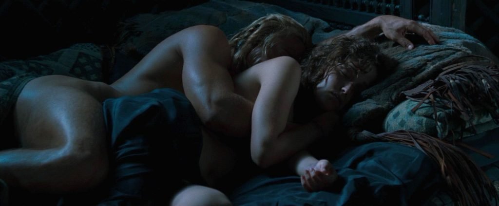 Rose Byrne and Brad Pitt Sex Scene – Troy (8 Pics + GIF &amp; Video)