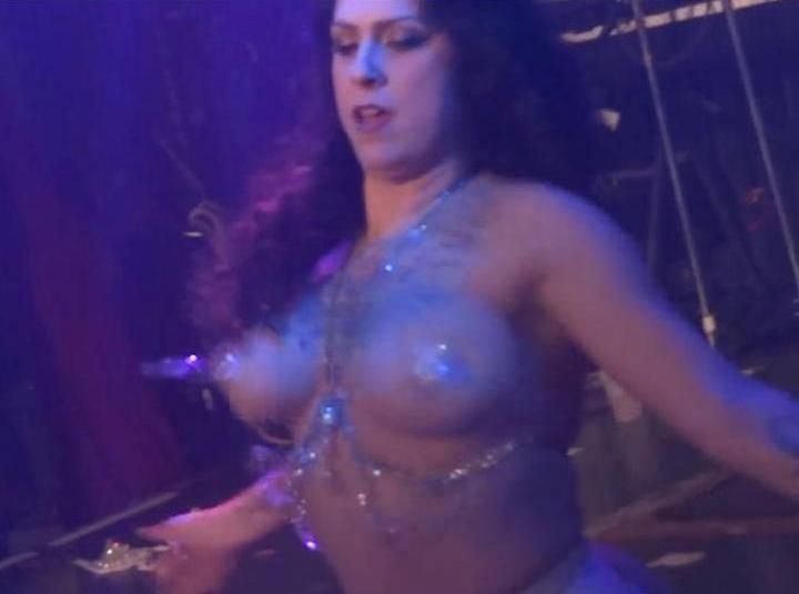Danielle Colby Nude &amp; Sexy (105 Photos + Video)