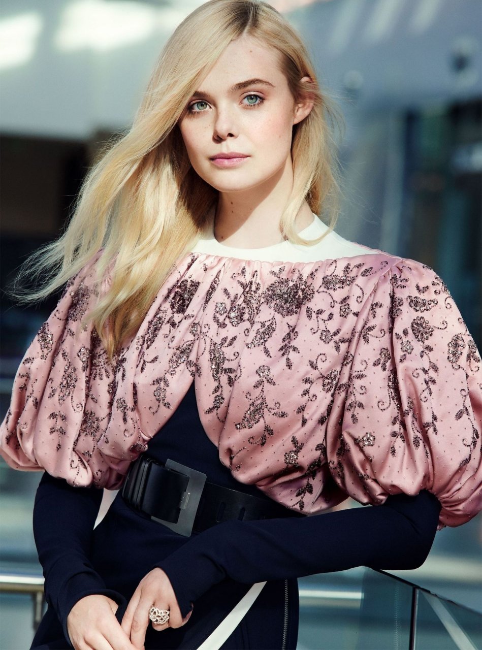 Elle Fanning Sexy 18 Photos Video Thefappening