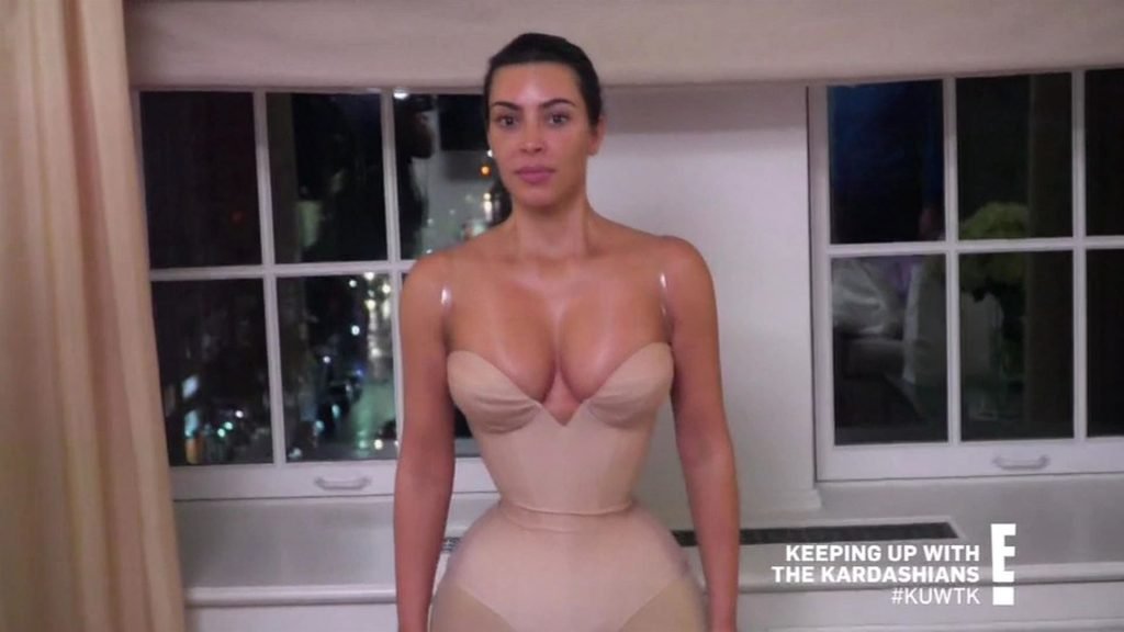 Kim Kardashian Sexy (45 Pics + Video)
