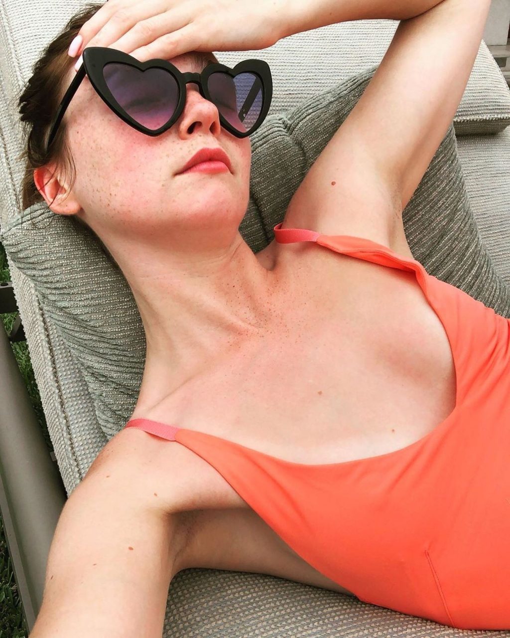 Jessica Barden Sexy (63 Photos + Videos)