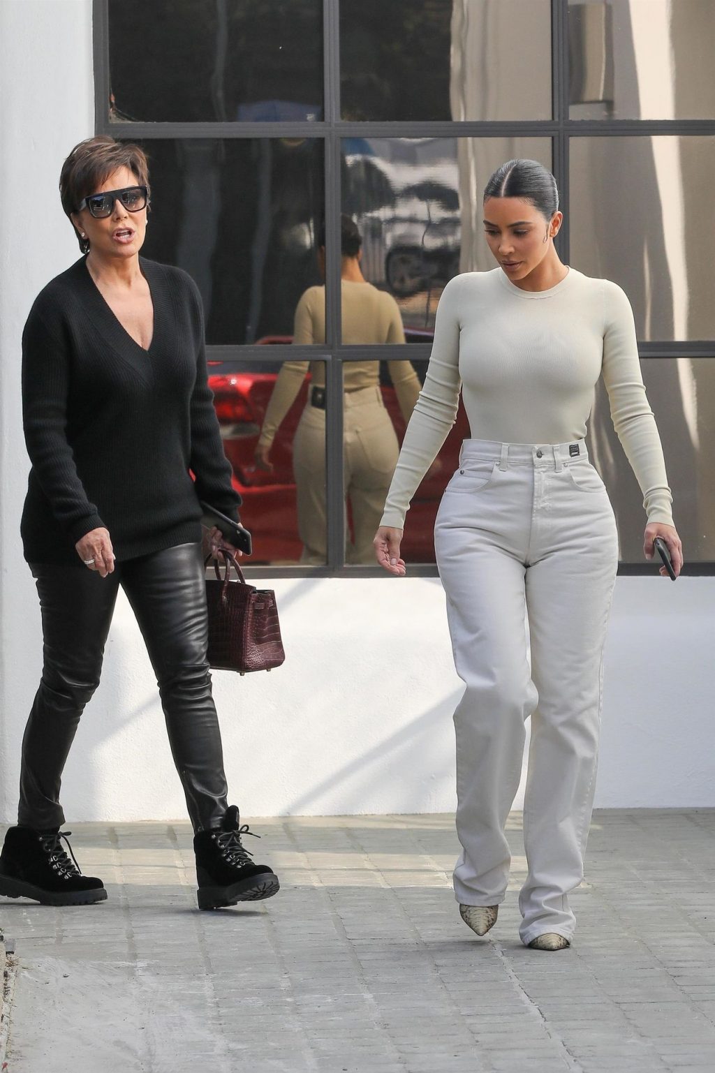 Kim Kardashian Sexy (18 Hot Photos)