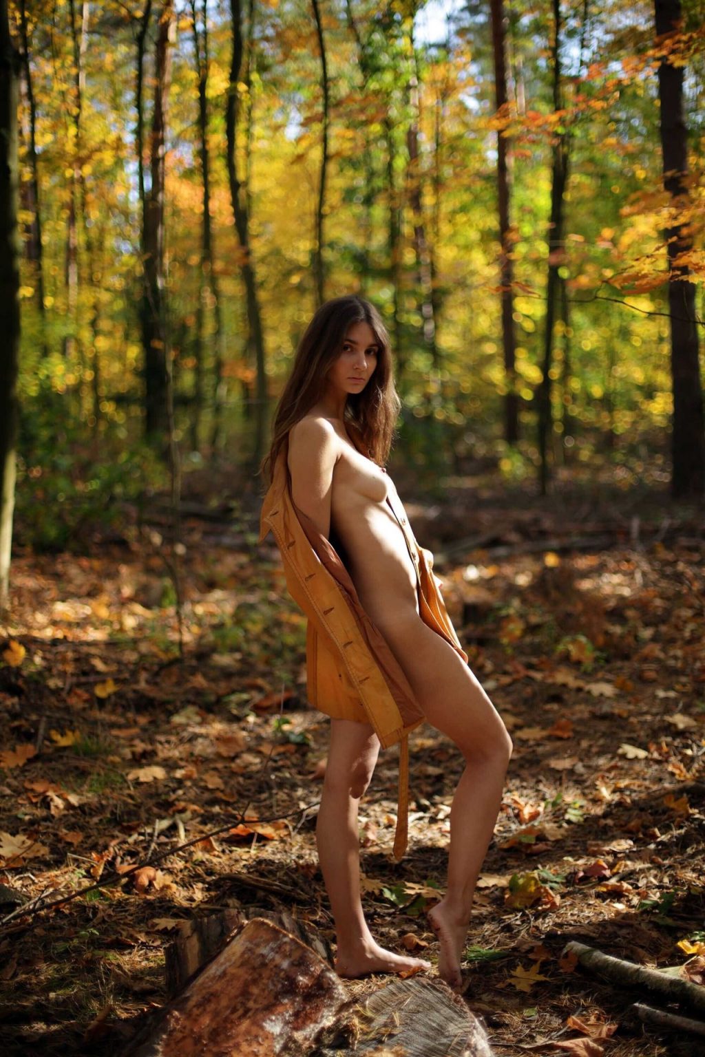 Lina Lorenza Nude &amp; Sexy (24 Photos)
