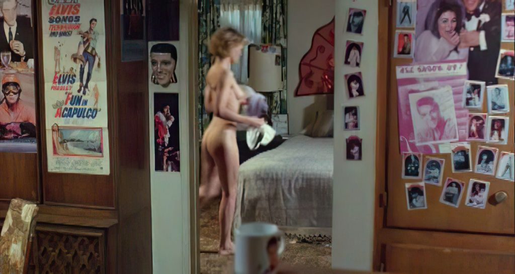 Michelle Pfeiffer Nude – Into the Night (9 Pics + GIF &amp; Video)