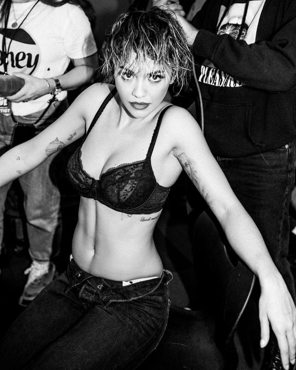 Rita Ora Sexy (13 Photos + GIF &amp; Video)