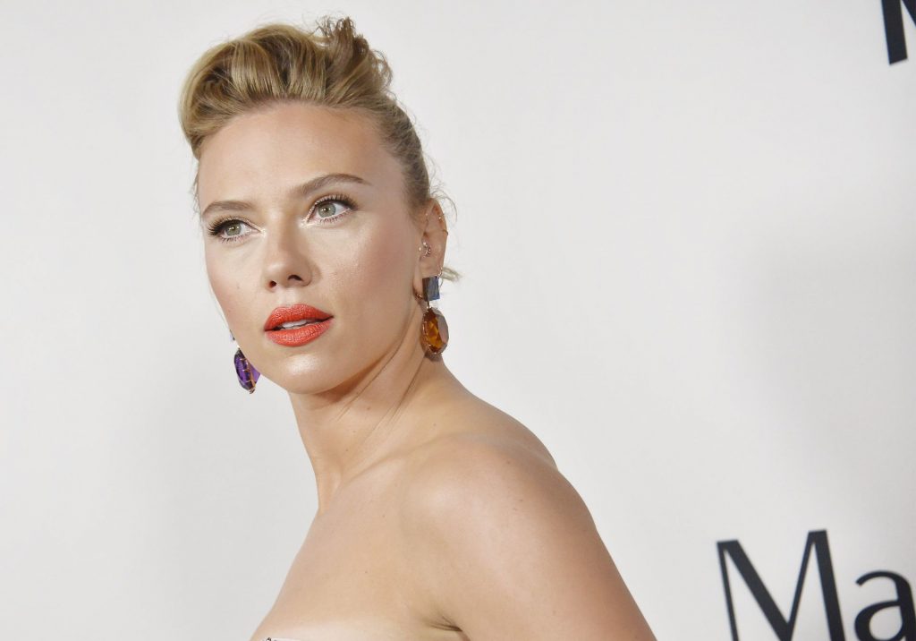 Scarlett Johansson Sexy (127 Photos)