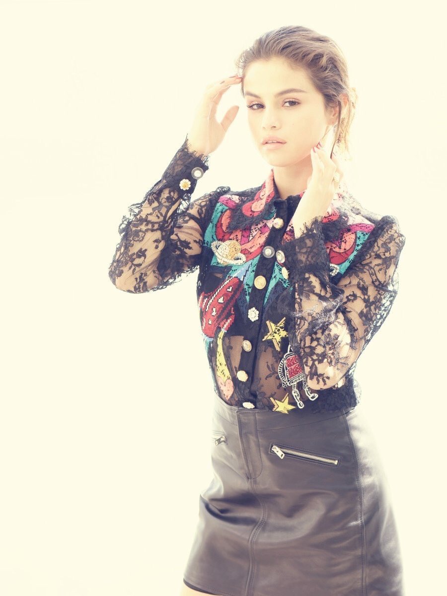 Selena Gomez Sexy (110 Photos + Videos)