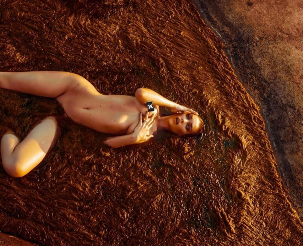 Melinda London Nude (15 Photos)