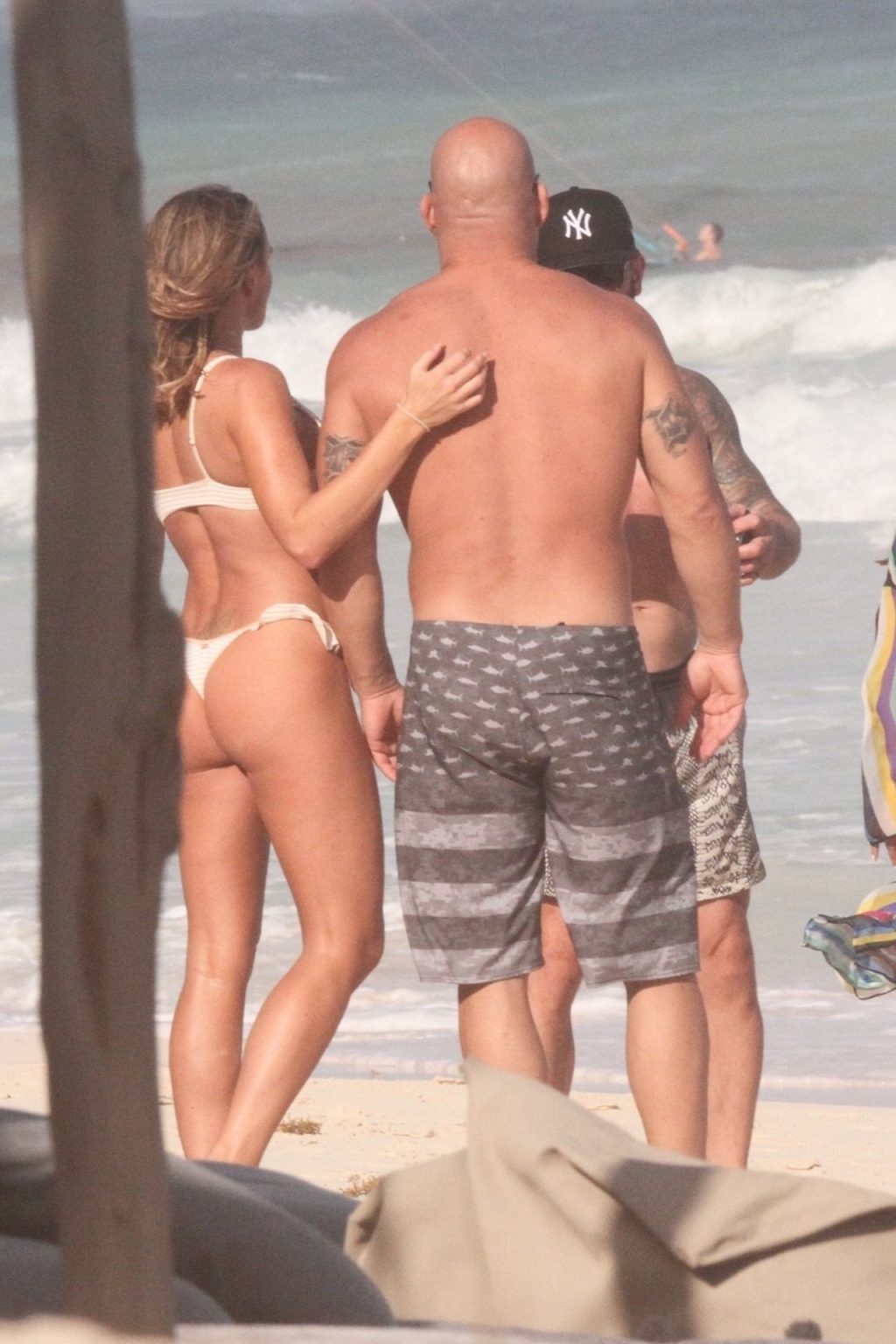 Sexy Amber Nichole Miller and Tito Ortiz Enjoy a Day in Tulum (32 Photos)