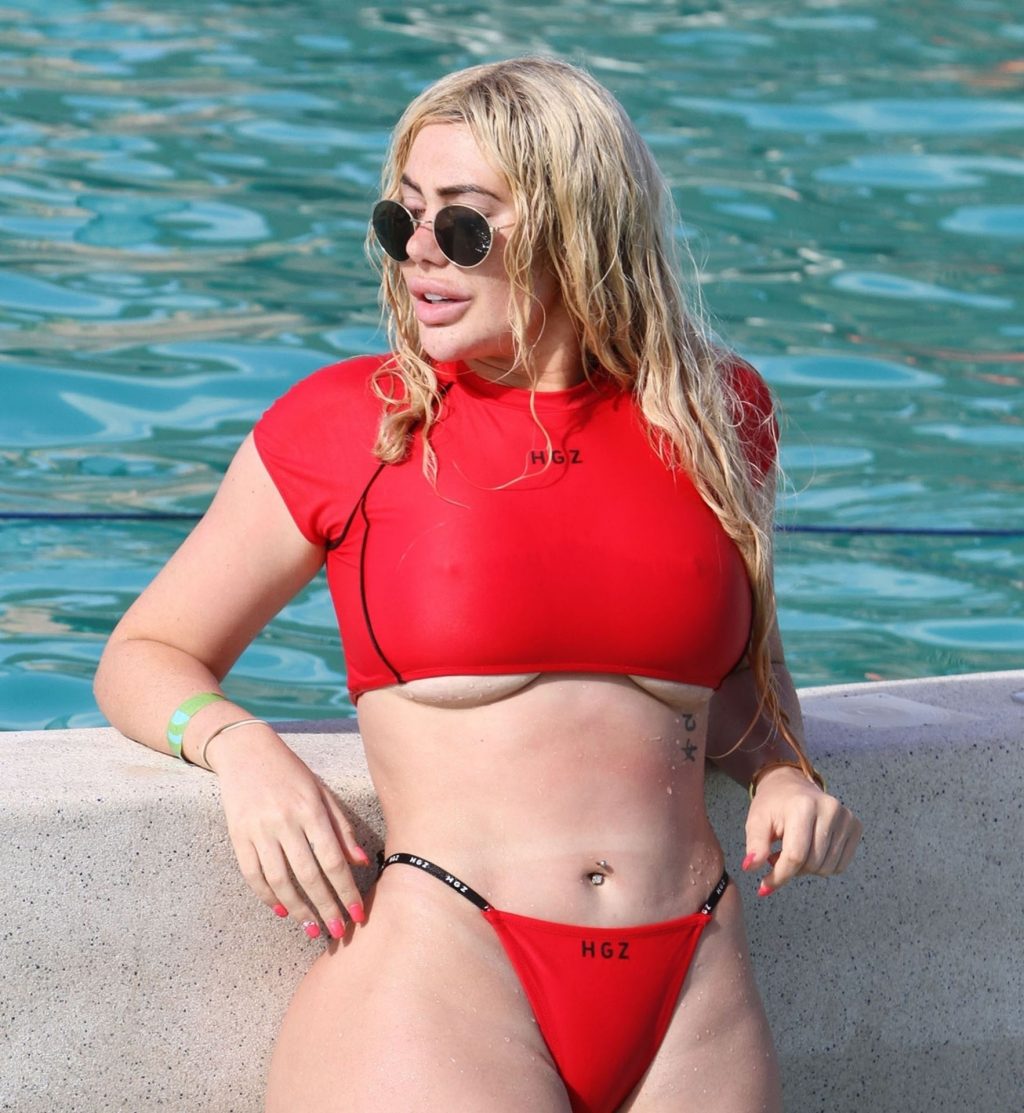 Chloe Ferry Shows Off Her Voluptuous Figure in Thailand (29 Photos)