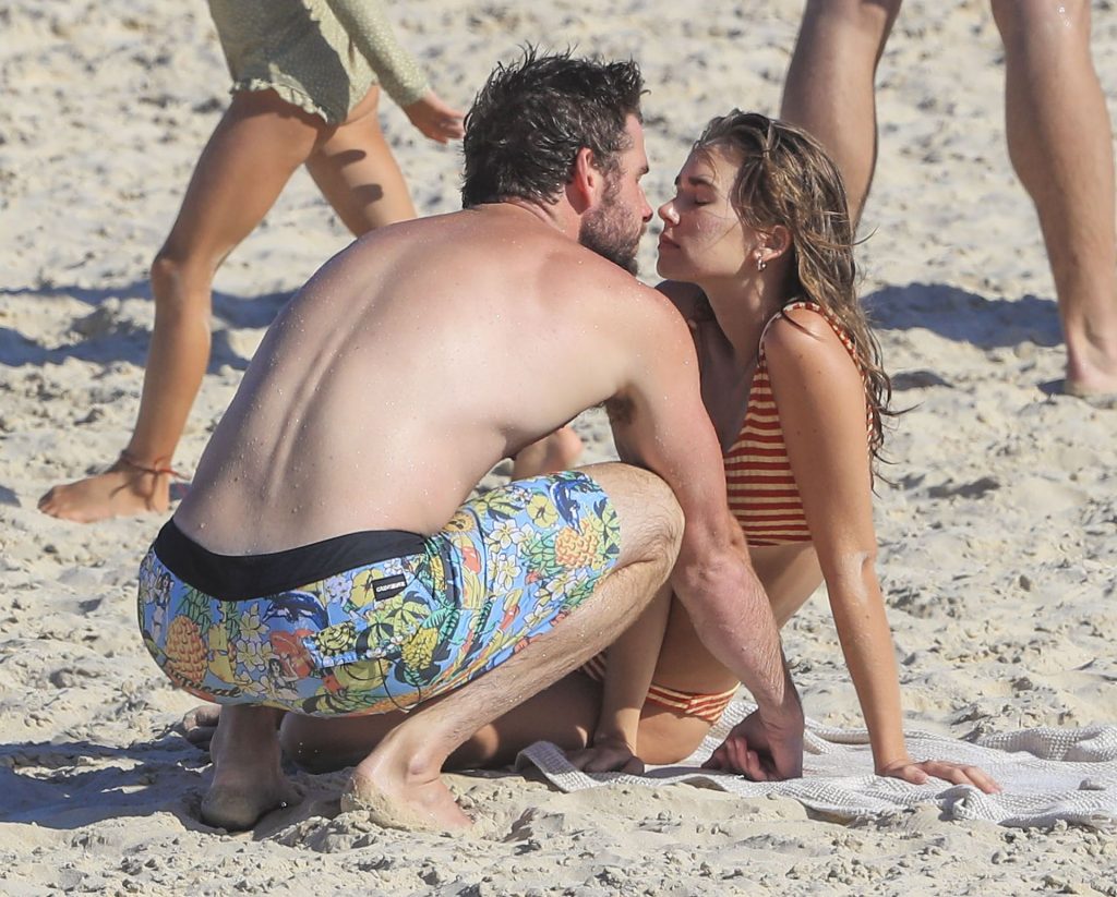 Gabriella Brooks Hot – Liam Hemsworth’s New Girlfriend (64 Photos)