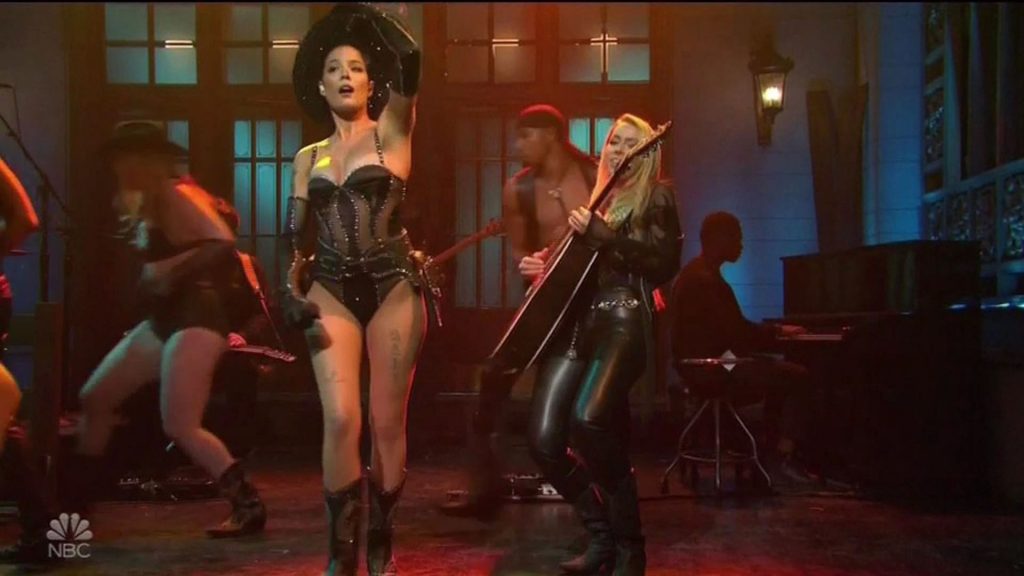 Halsey Steams Up the Screen As She Performs on Saturday Night Live (60 Pics + Video)