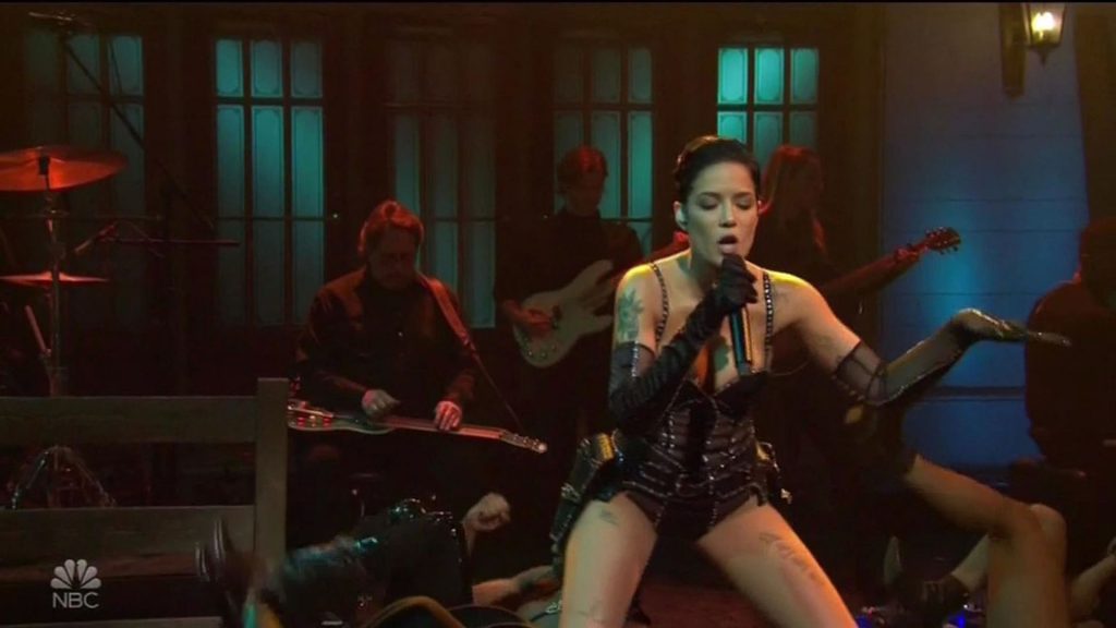 Halsey Steams Up the Screen As She Performs on Saturday Night Live (60 Pics + Video)