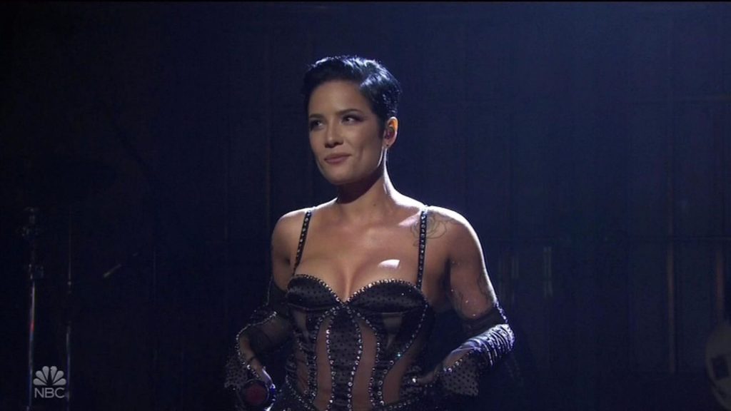 Halsey Steams Up the Screen As She Performs on Saturday Night Live (60 Pics + Video)