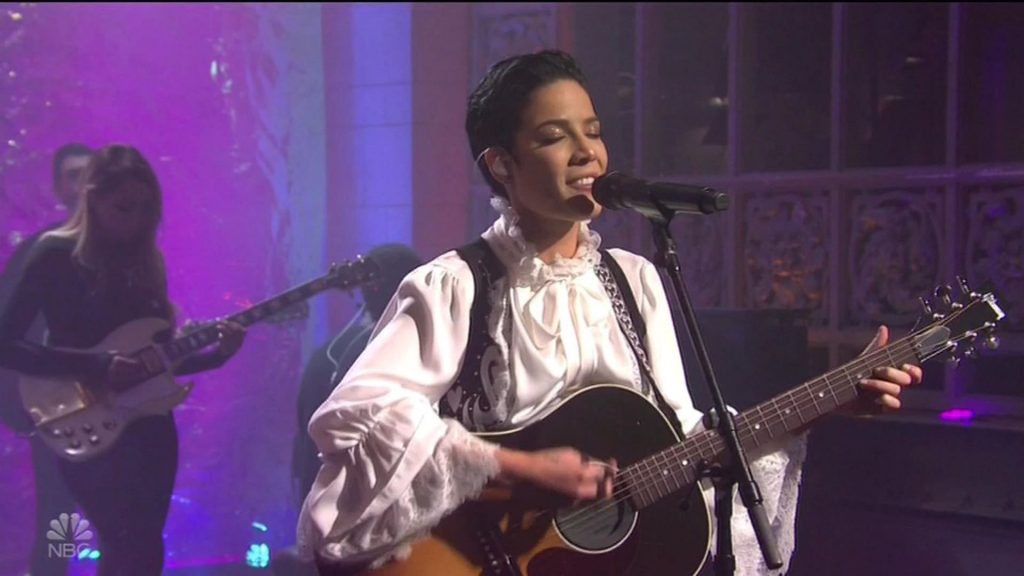 Halsey Steams Up the Screen As She Performs on Saturday Night Live (60 Pics + Video)