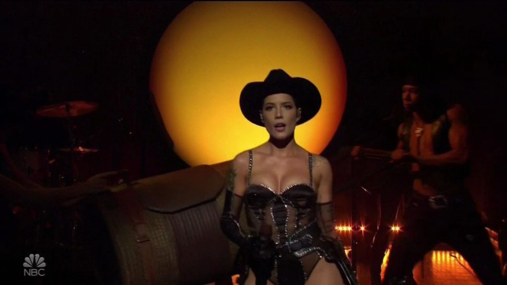 Halsey Steams Up the Screen As She Performs on Saturday Night Live (60 Pics + Video)