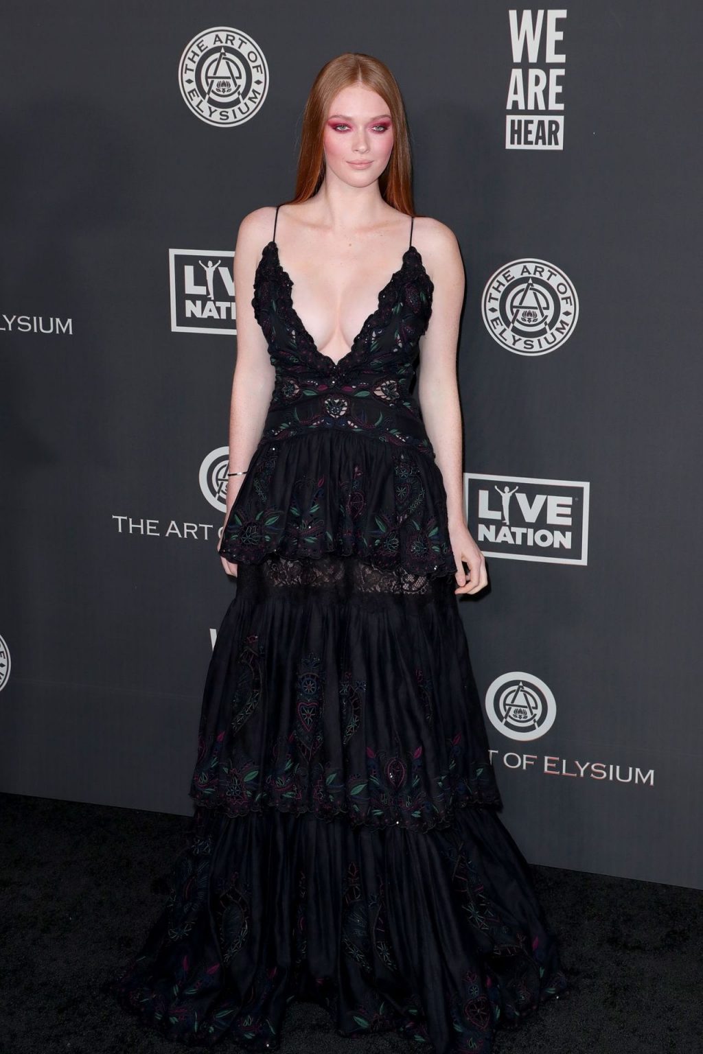 Larsen Thompson’s Cleavage at The Art of Elysium’s 13th Annual Black Tie Artistic Experience ‘Heaven’ (Photos)