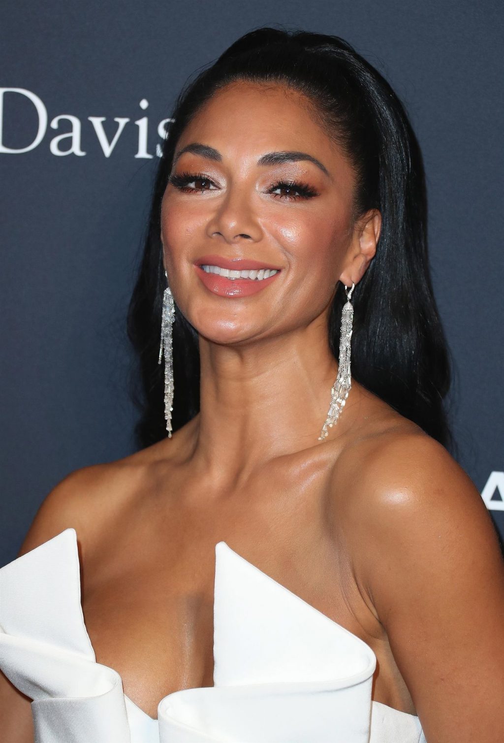 Nicole Scherzinger Stuns at the Clive Davis’ 2020 Pre-Grammy Gala (37 Photos)