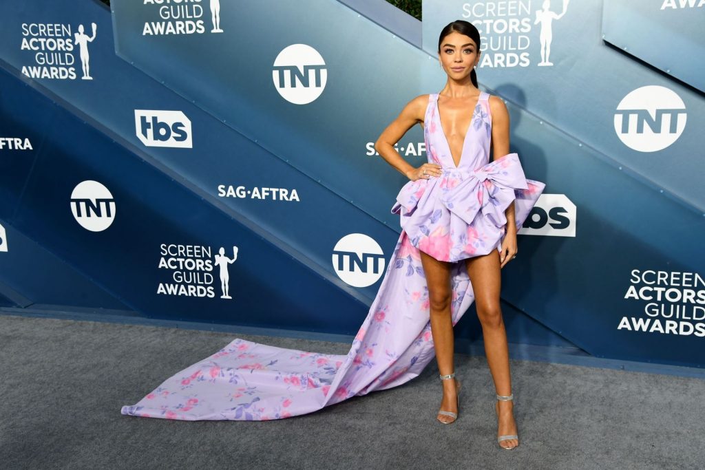 Sarah Hyland Stuns at the Screen Actors Guild Awards (67 Photos + Video)