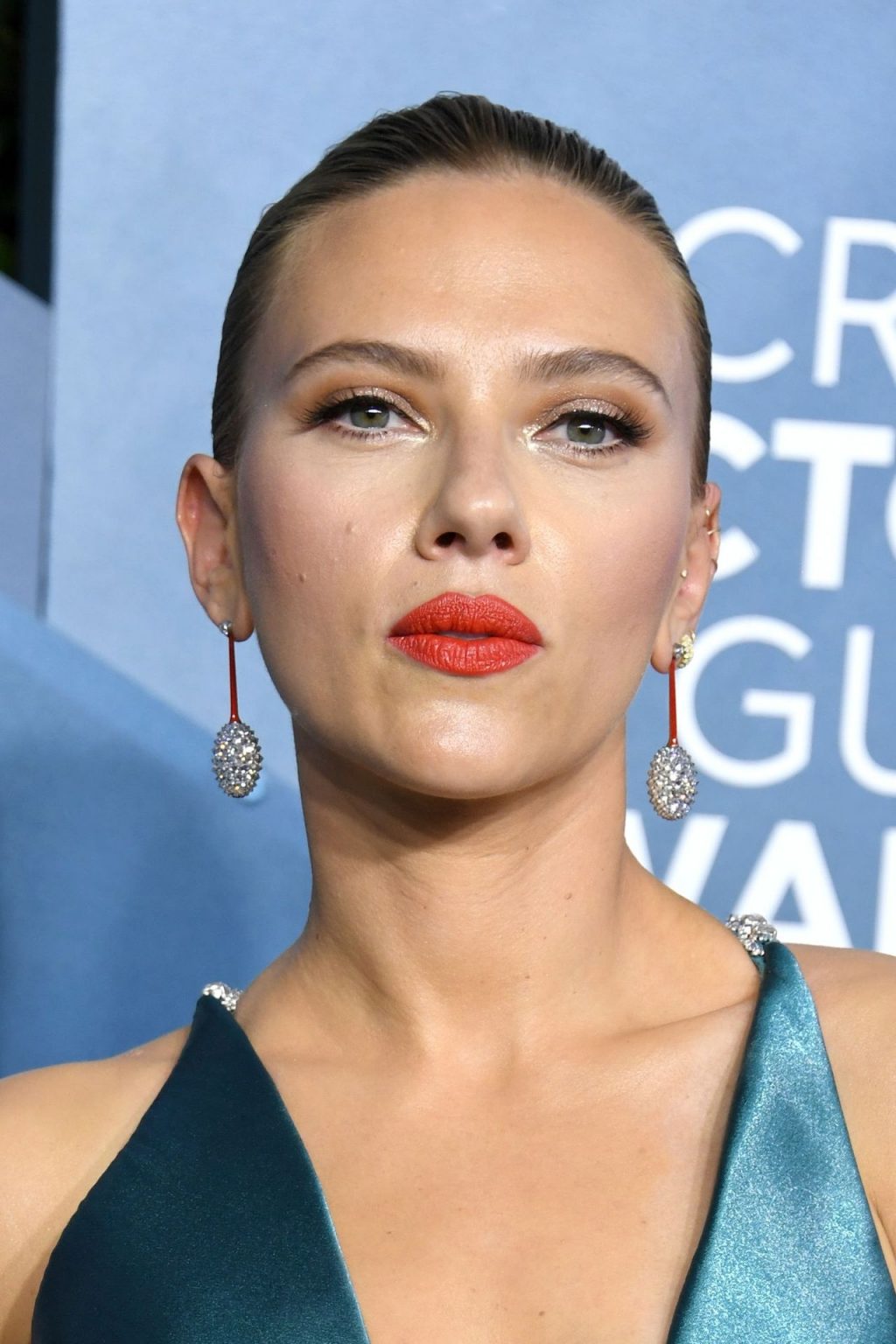 Scarlett Johansson Looks Stunning at the SAG Awards (130 Photos)