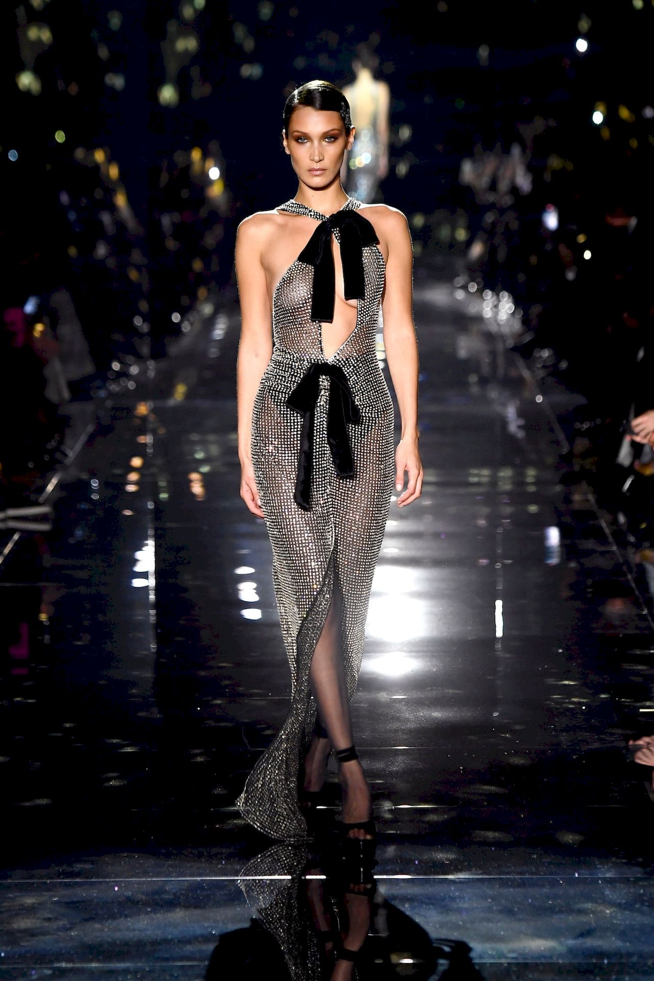 Bella Hadid Displays Her Tits at Tom Ford Fall/Winter 2020/2021 Show (18  Photos + Video) | #TheFappening